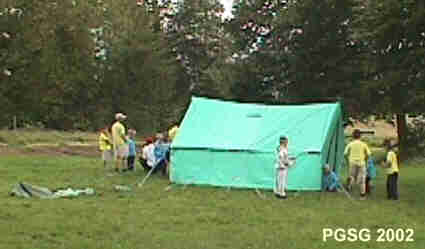 Scouts Run Beaver Tent Pitching Meeting 2002